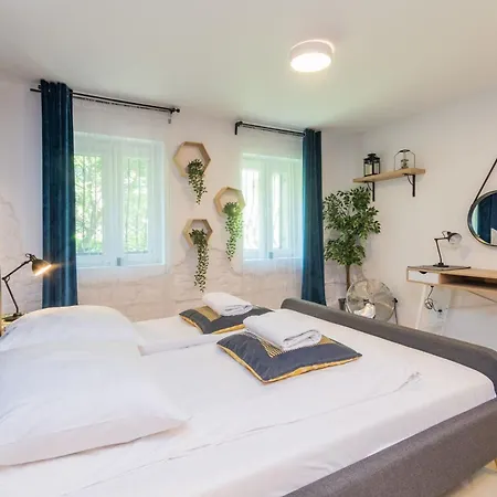 W Sopocie W Przyziemiu By Grand Apartmán *