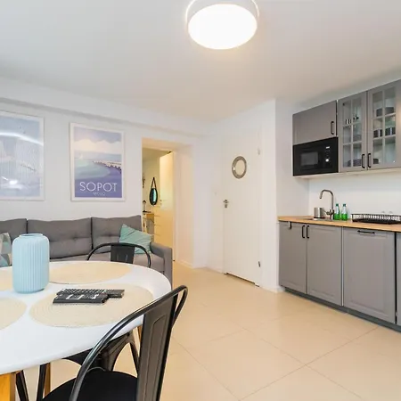 アパート W Sopocie W Przyziemiu By Grand